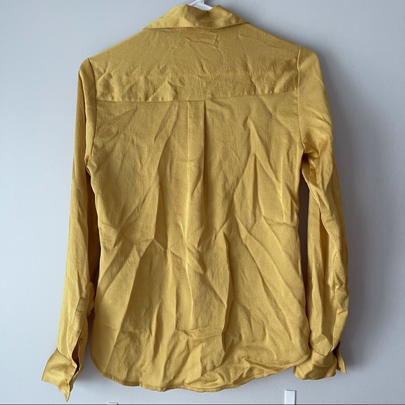 Express Top - Picture 2 of 3